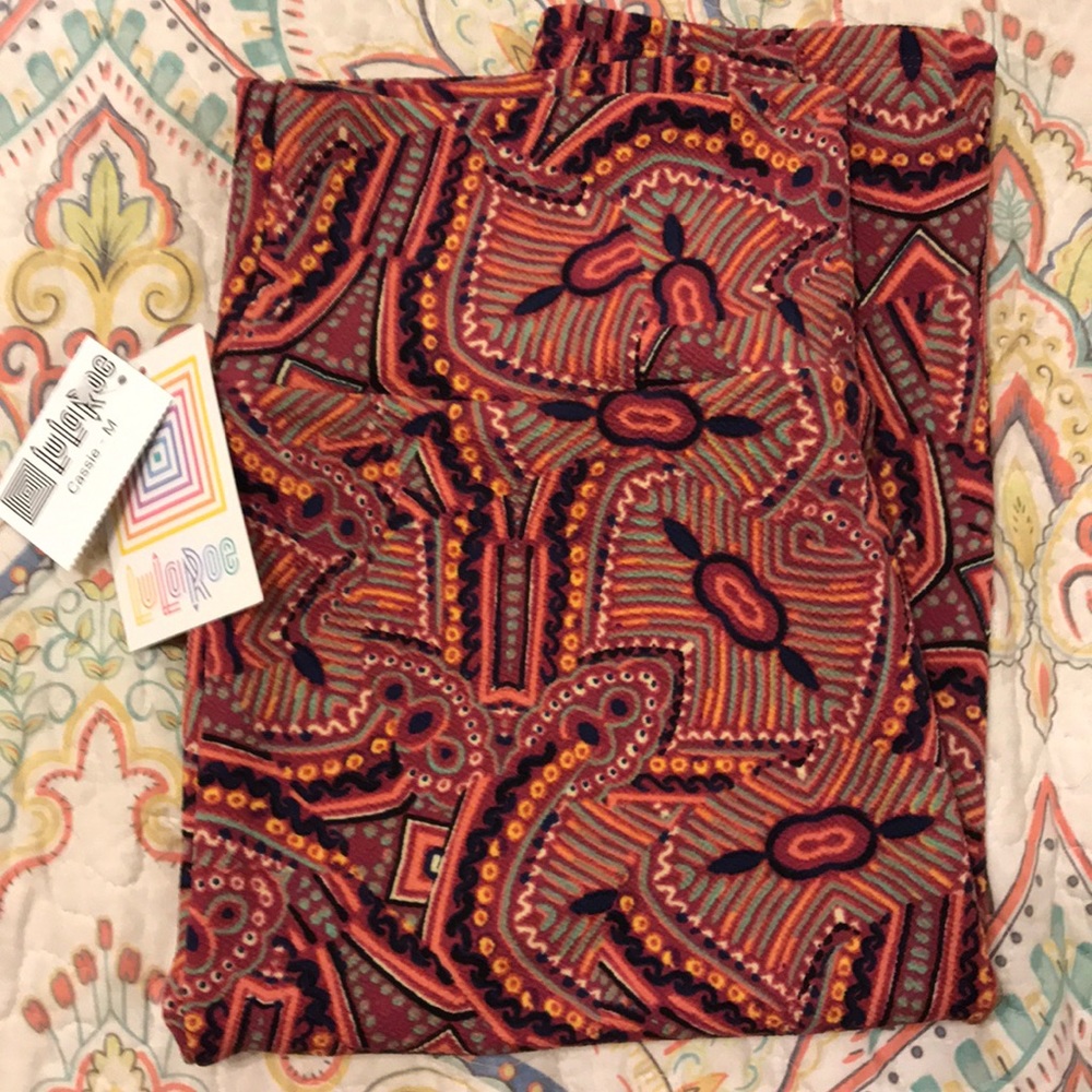 Lularoe NWT medium Cassie